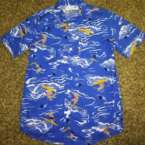 👕 Old Navy The Classic Shirt